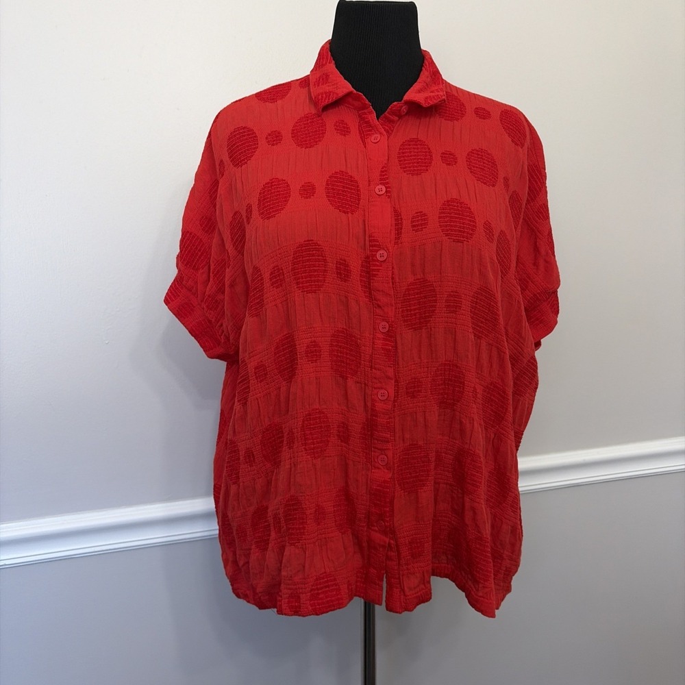 Umgee Polka Dot Cotton Rayon Blend Short Sleeve Button Up Top Size Medium